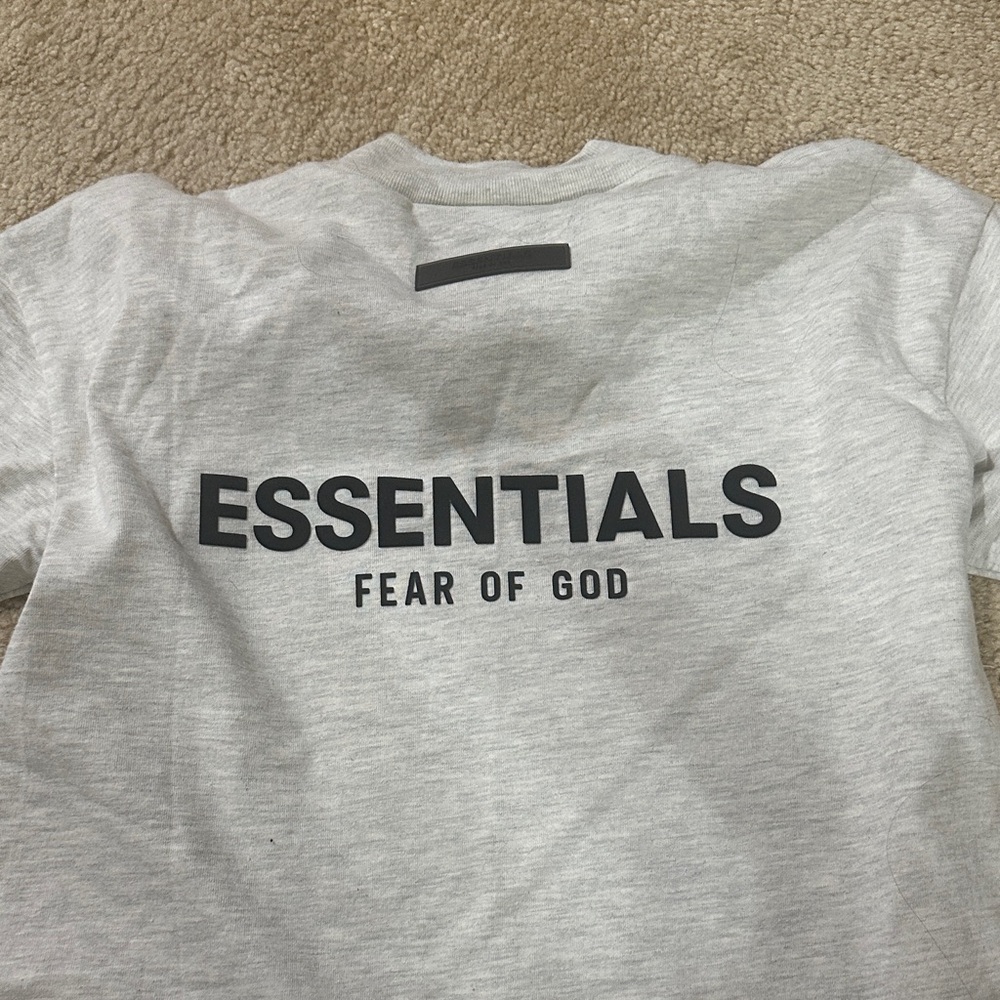 Essentials Light Gray Tee - Picture 3 of 3